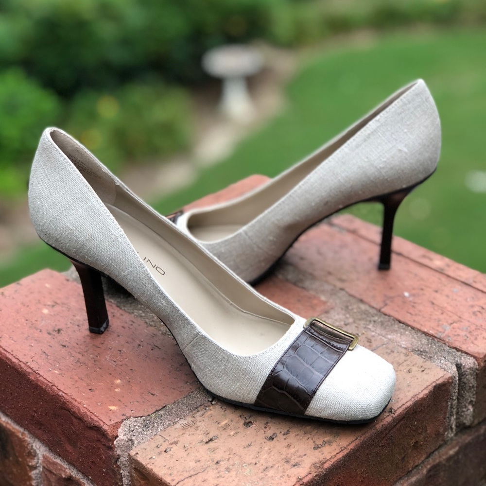 Bandolino Heels - Picture 4 of 11